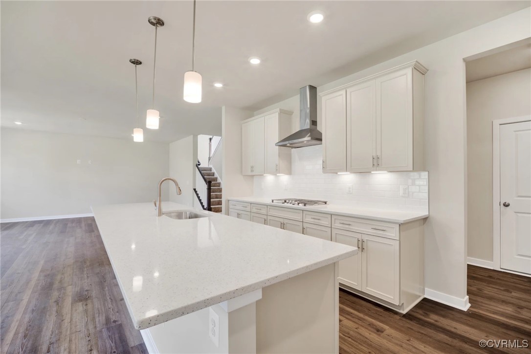 8625 Centerline Dr