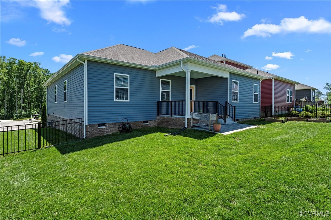 15600 Cedarville Dr