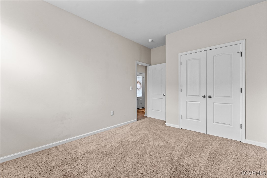 15600 Cedarville Dr