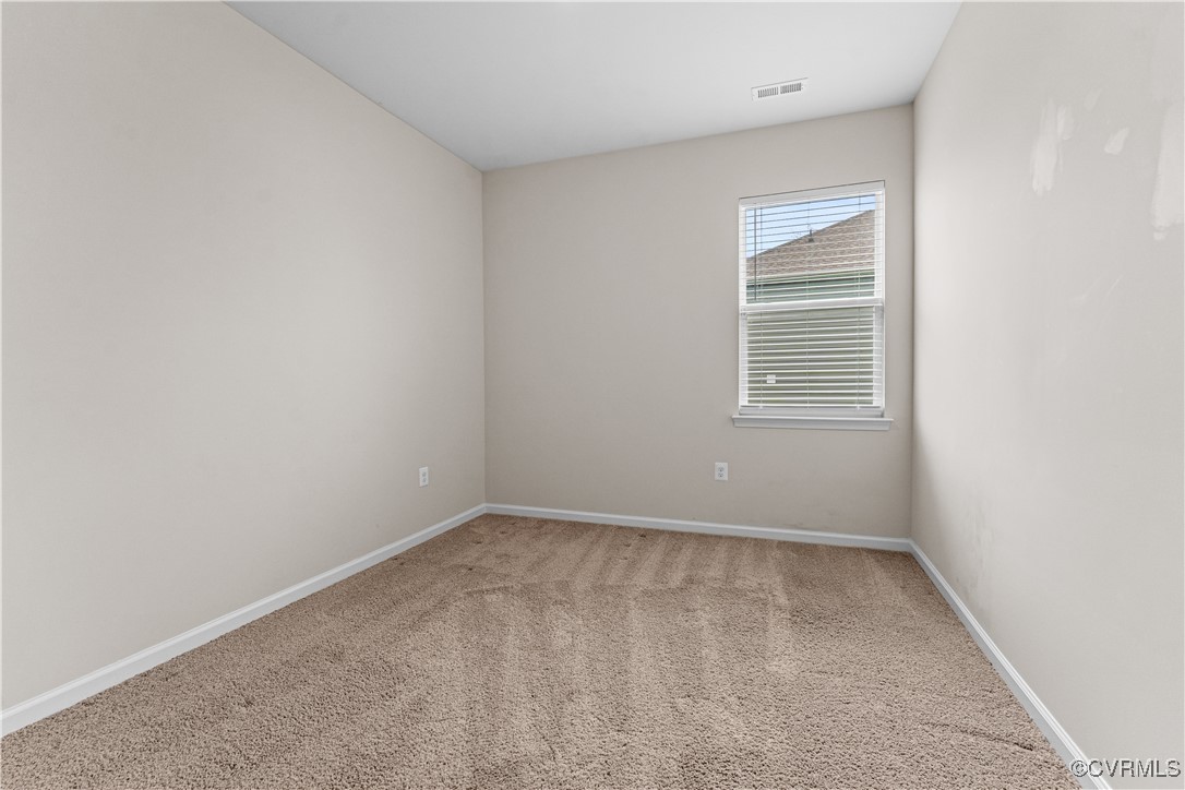 15600 Cedarville Dr