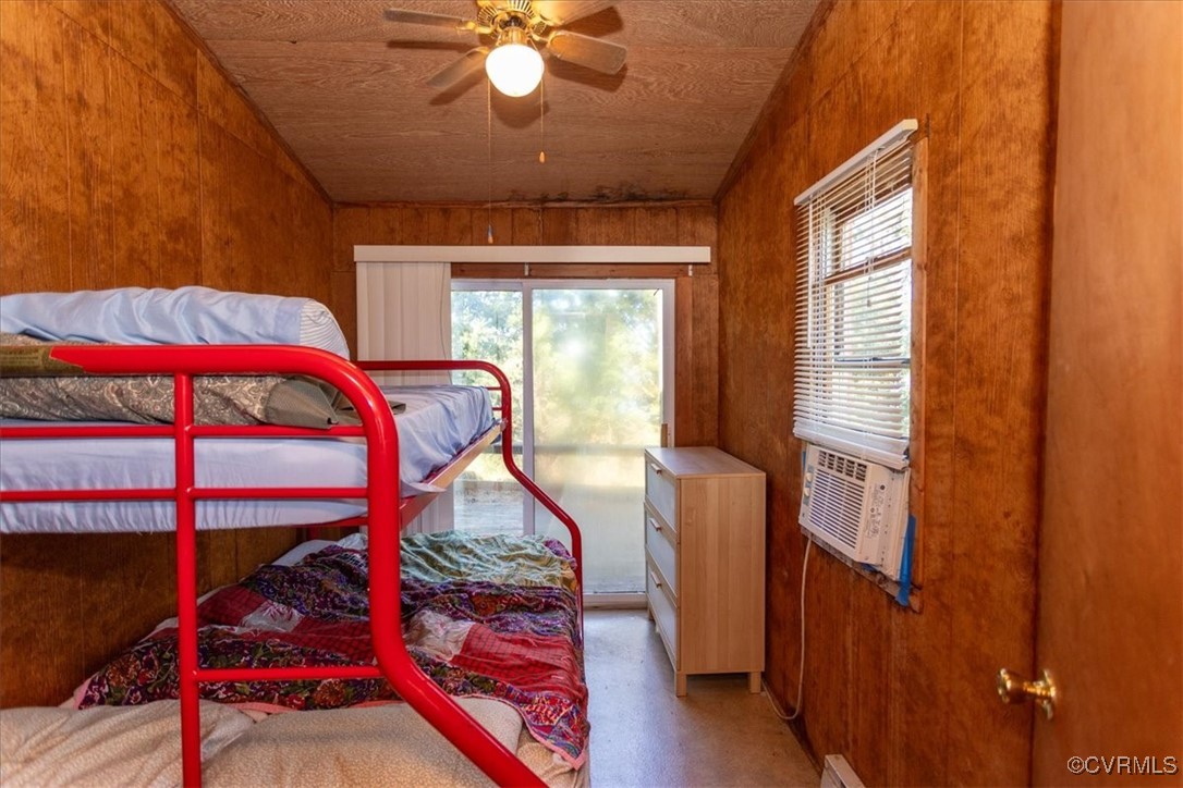 344 Cottage Cove Way