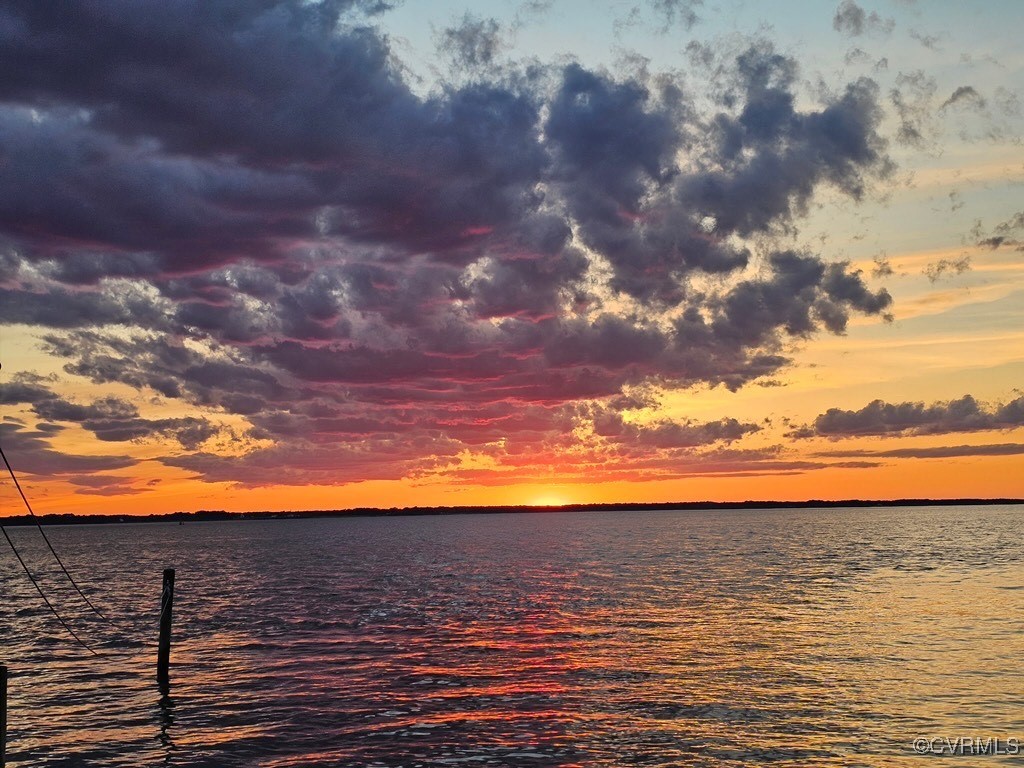 344 Cottage Cove Way