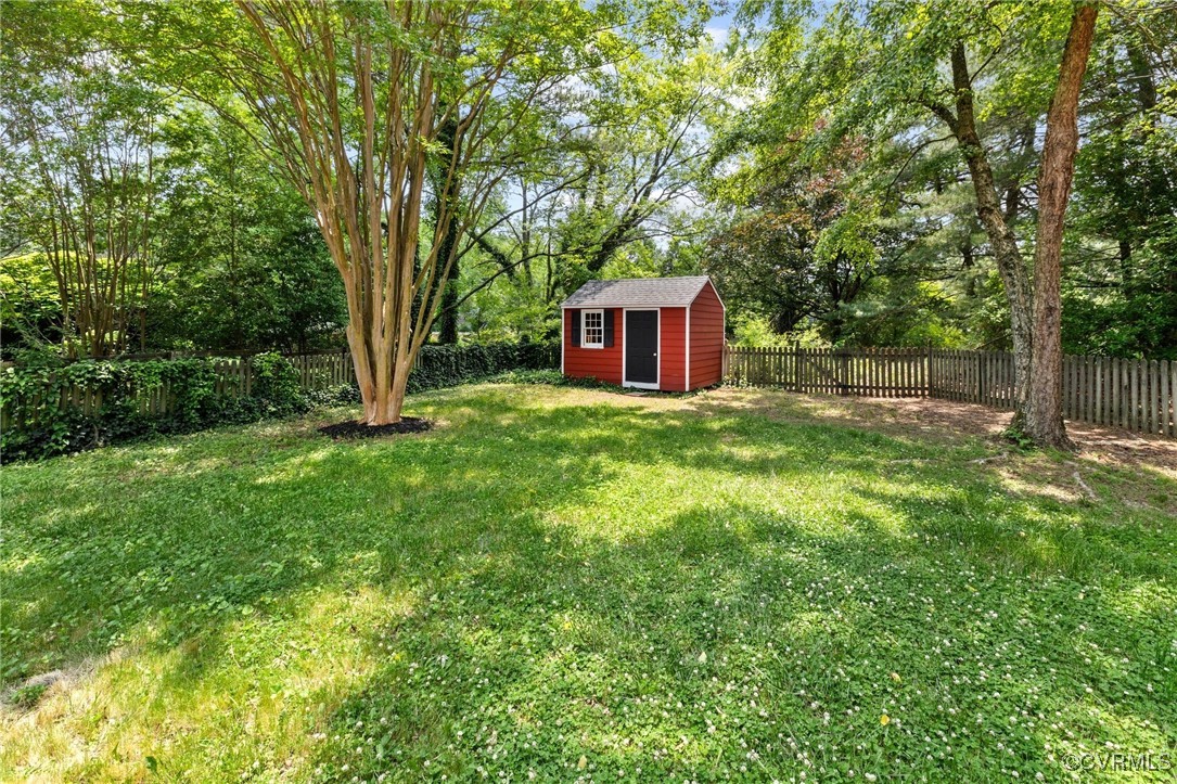 2303 Edenbridge Ct