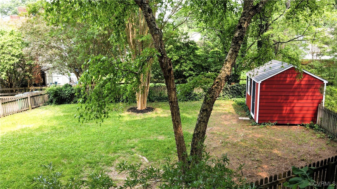 2303 Edenbridge Ct