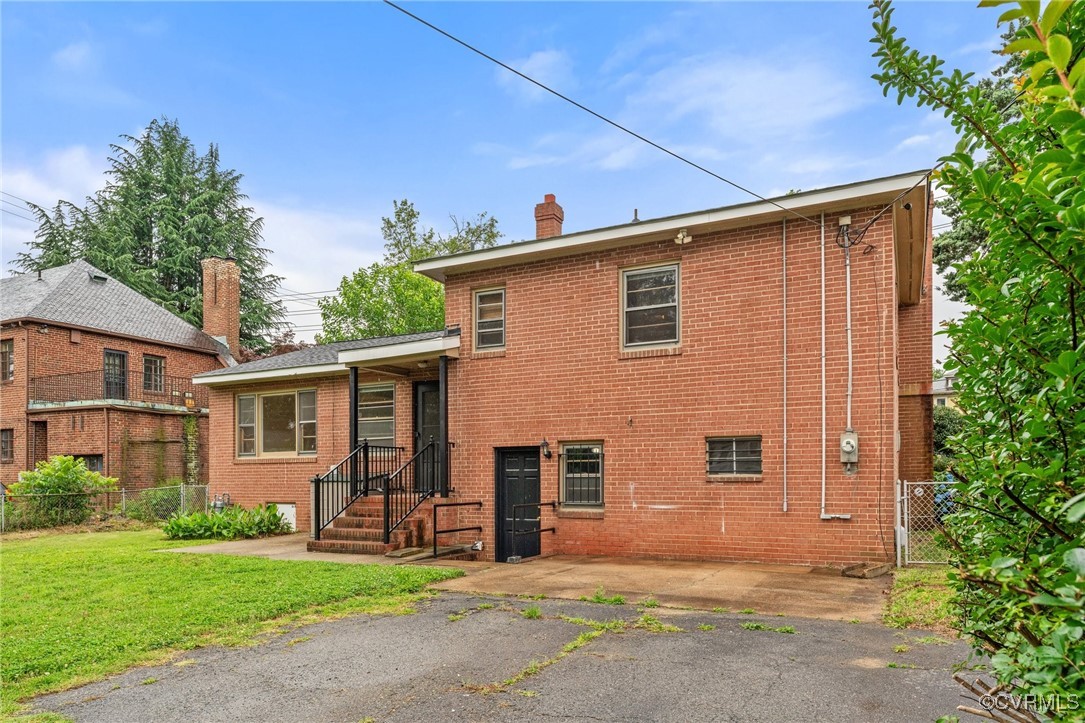 2503 Brook Rd
