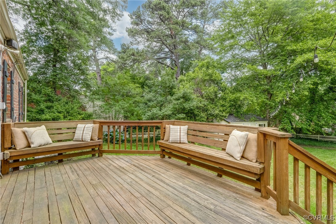 7400 Westfield Rd