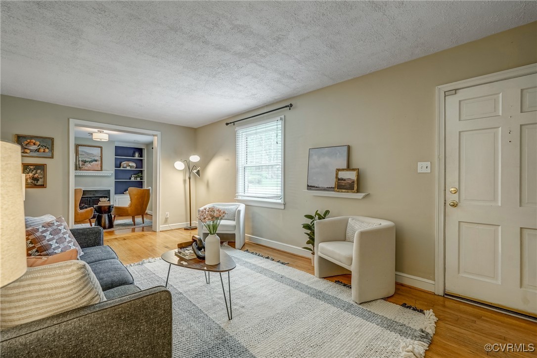 7400 Westfield Rd