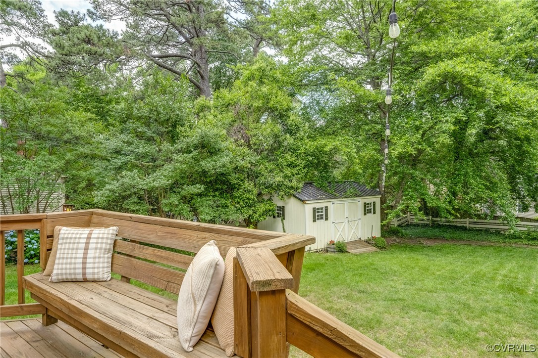 7400 Westfield Rd