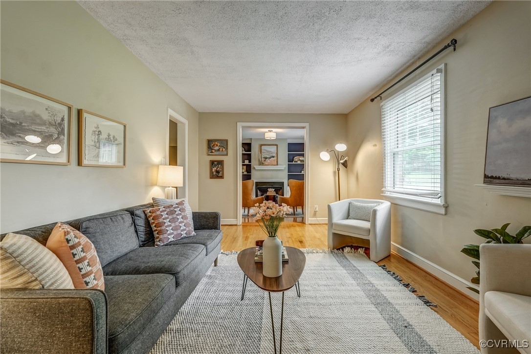 7400 Westfield Rd