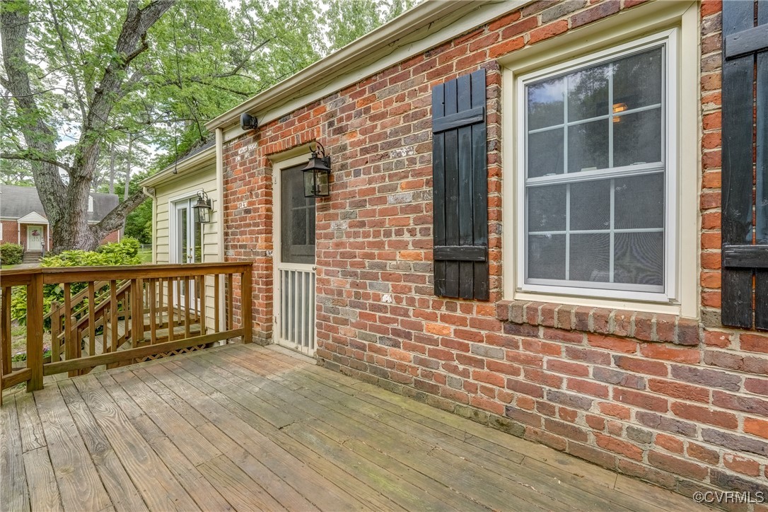 7400 Westfield Rd