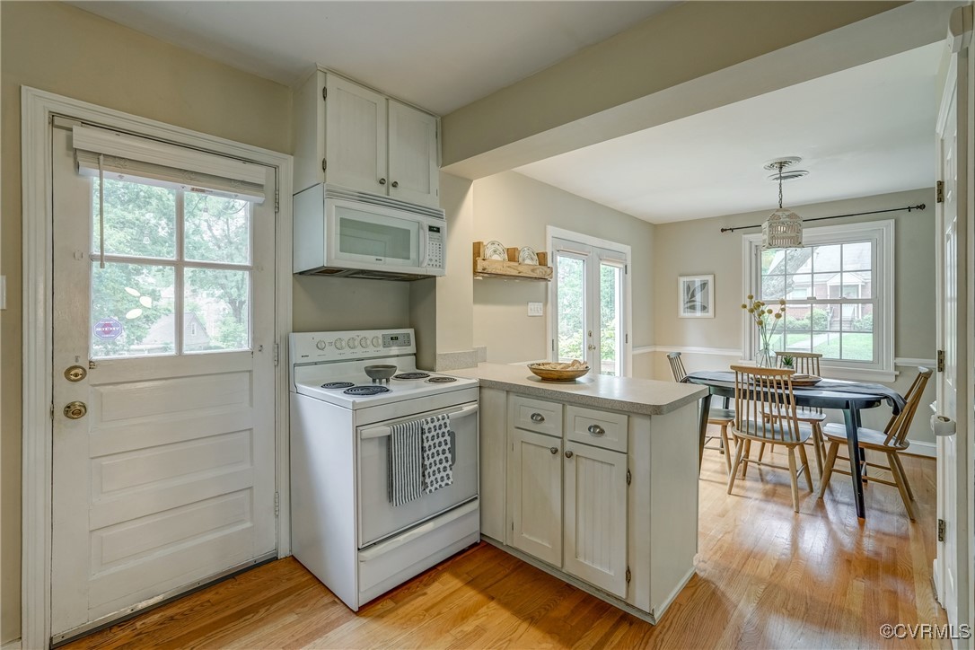 7400 Westfield Rd