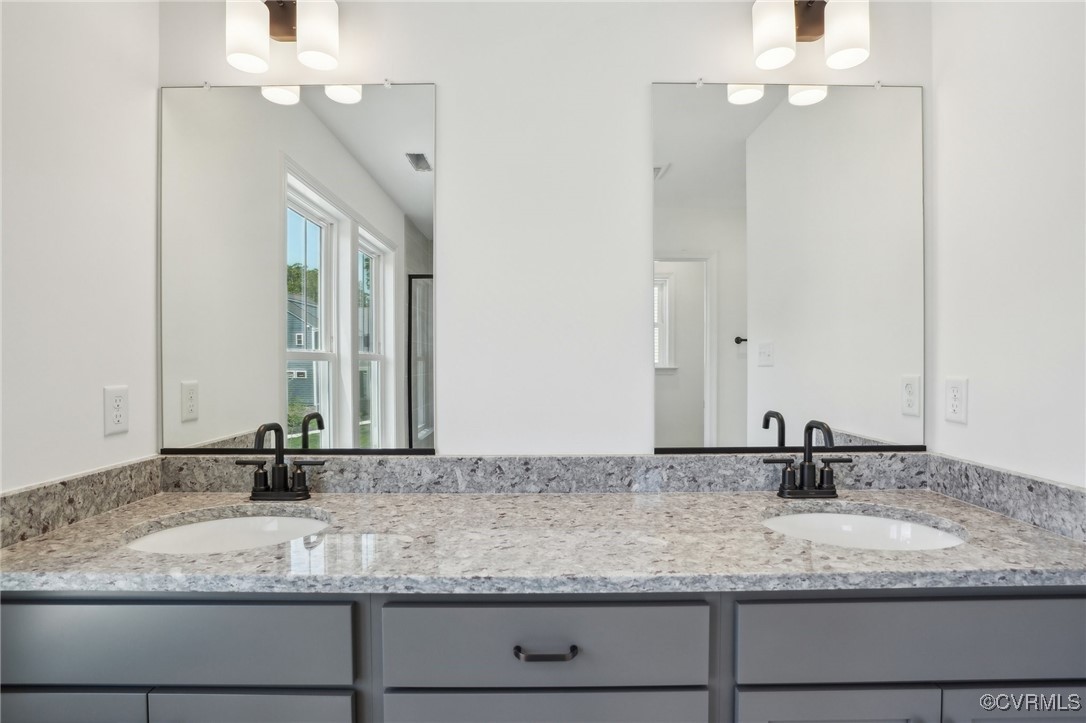 16214 White Oak Tree Ct