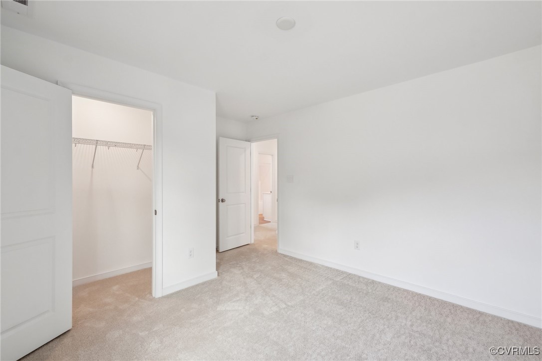 16215 White Oak Tree Ct