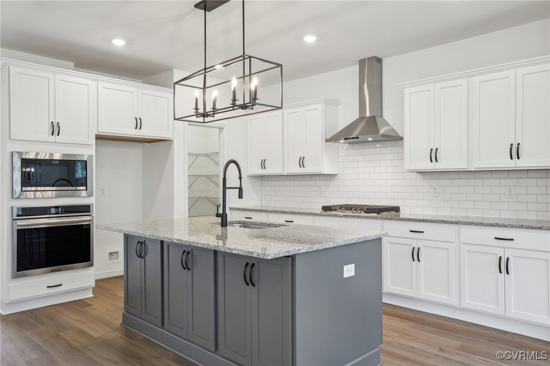 16215 White Oak Tree Ct