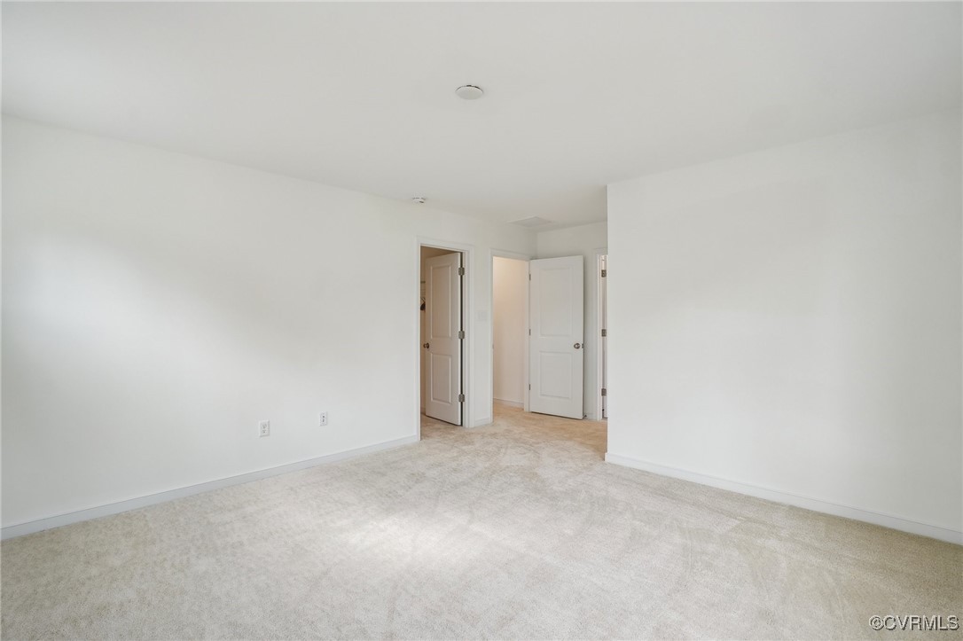 16215 White Oak Tree Ct