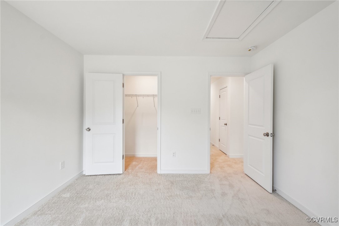 16215 White Oak Tree Ct
