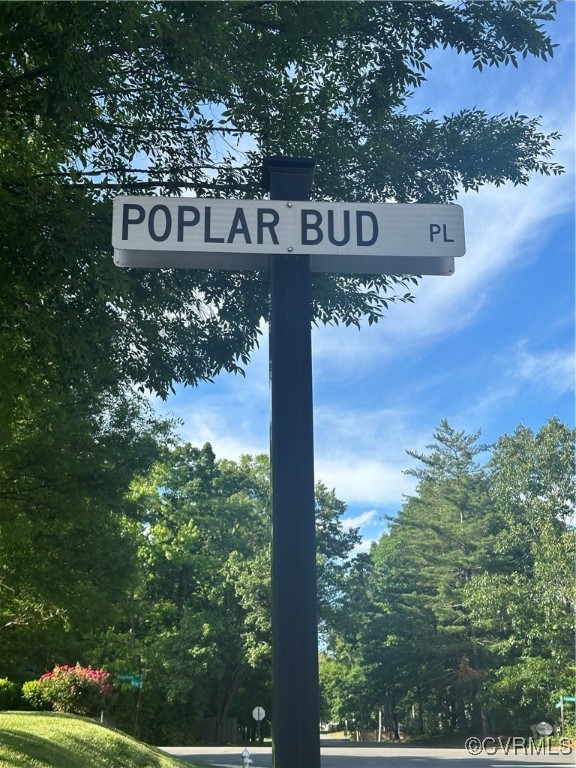 2001 Poplar Bud Pl