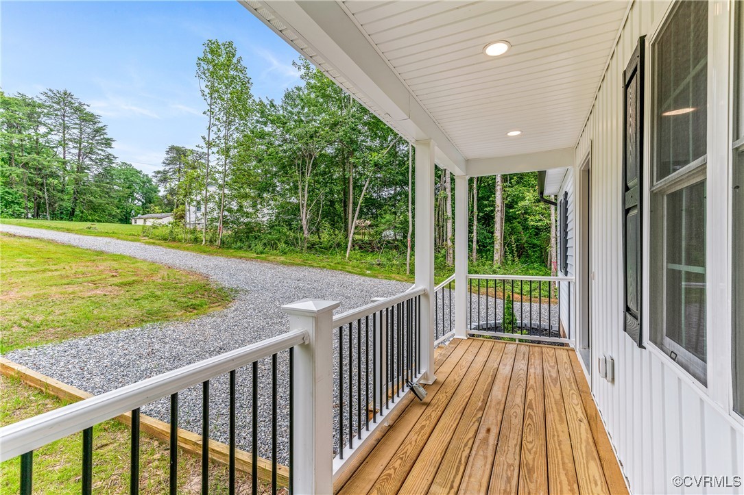 61 Oakland Pl