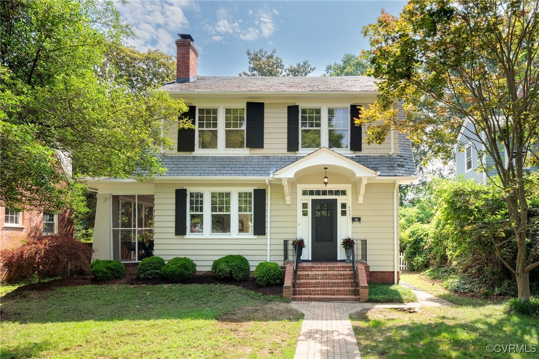 4531 E Seminary Ave