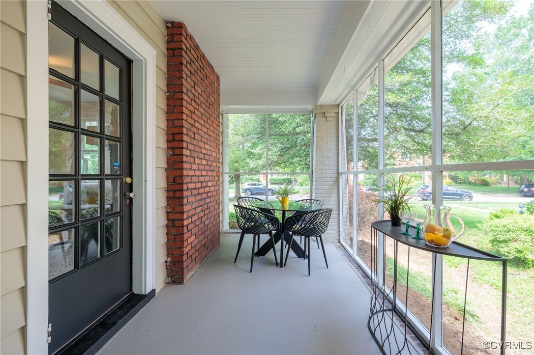 4531 E Seminary Ave