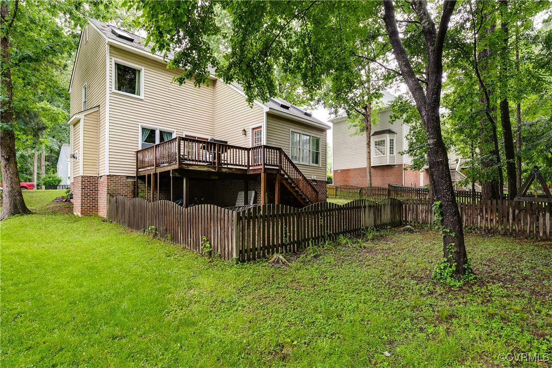 5809 Rosebay Forest Rd