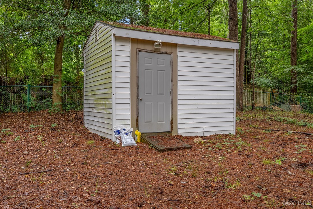 2519 Brookforest Rd
