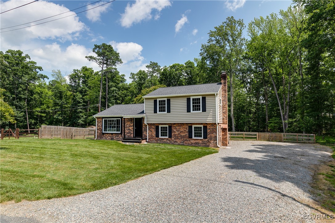 407 Briarwood Cir