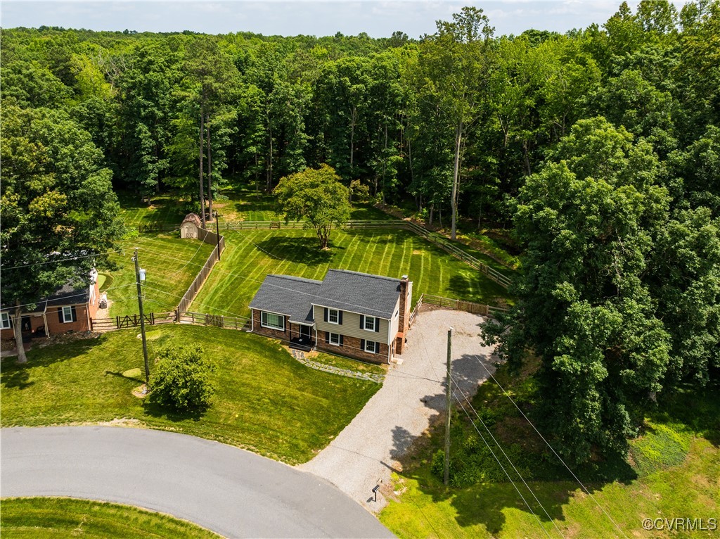 407 Briarwood Cir