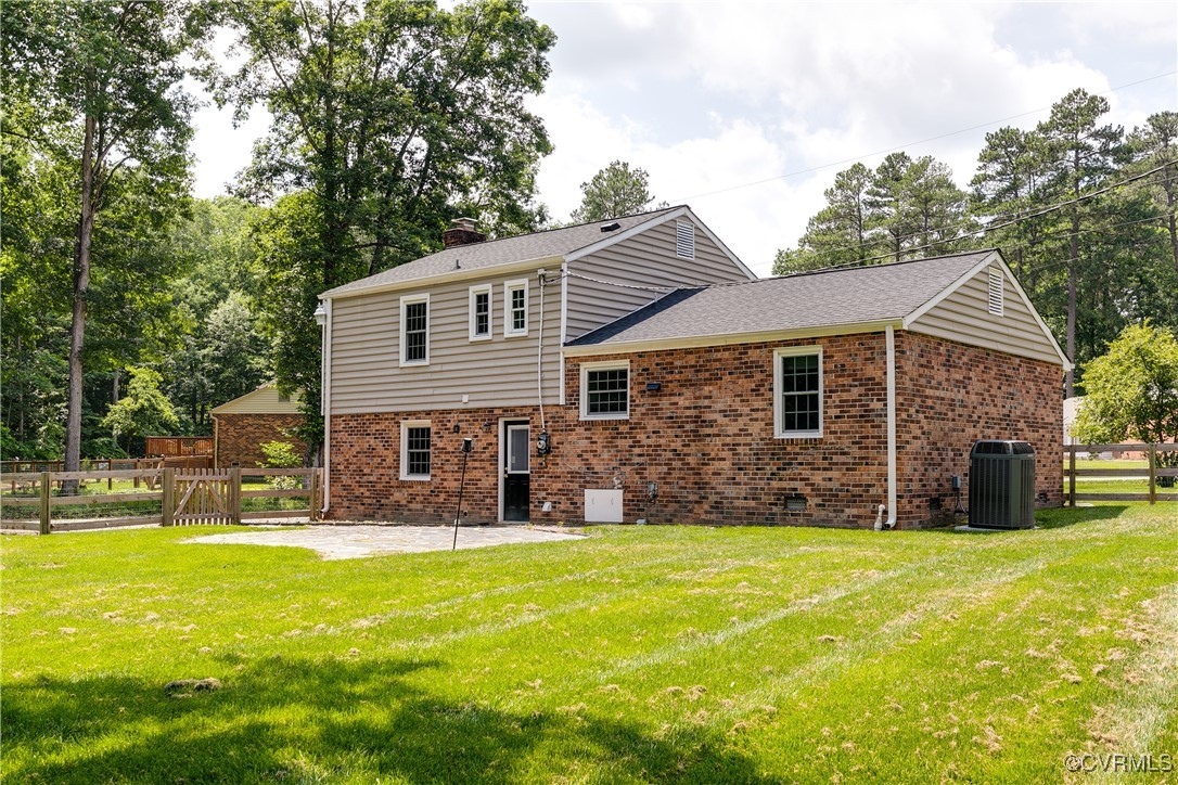 407 Briarwood Cir
