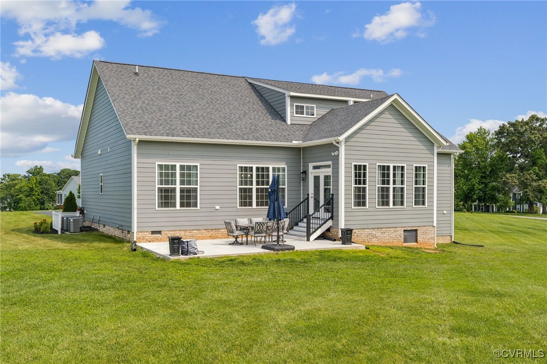 3381 Holywell Cir