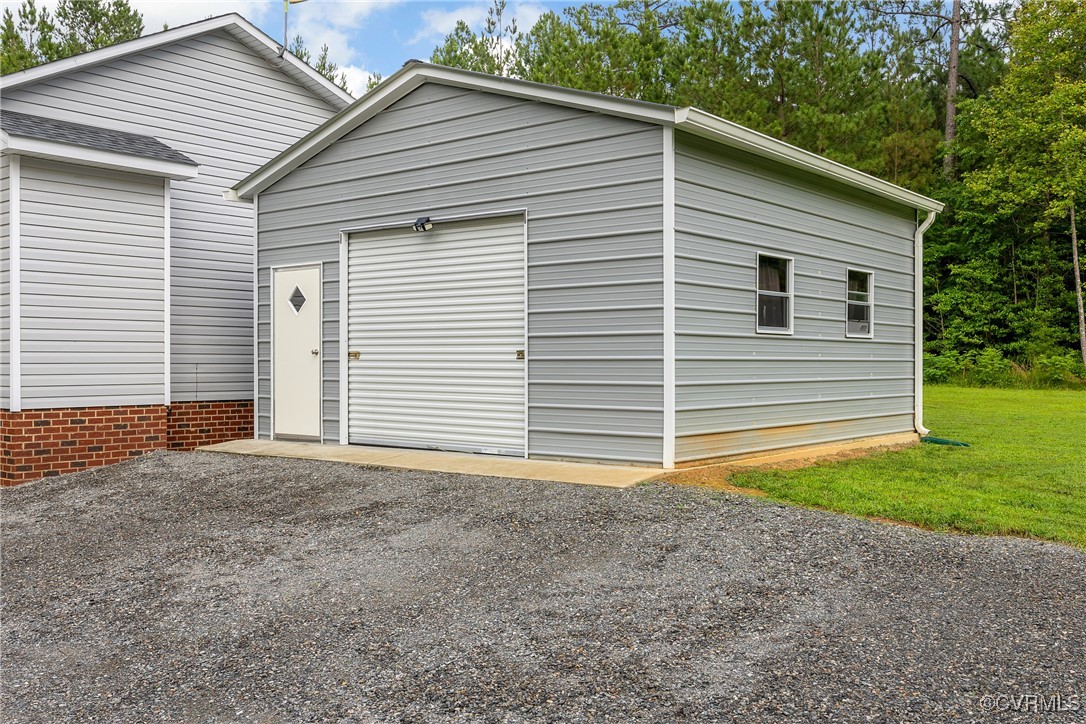633 Manchester Rd