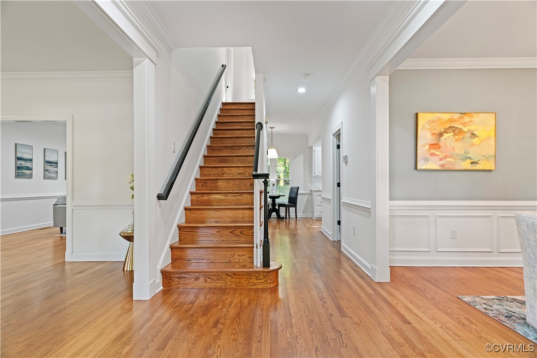 14270 Country Club Dr