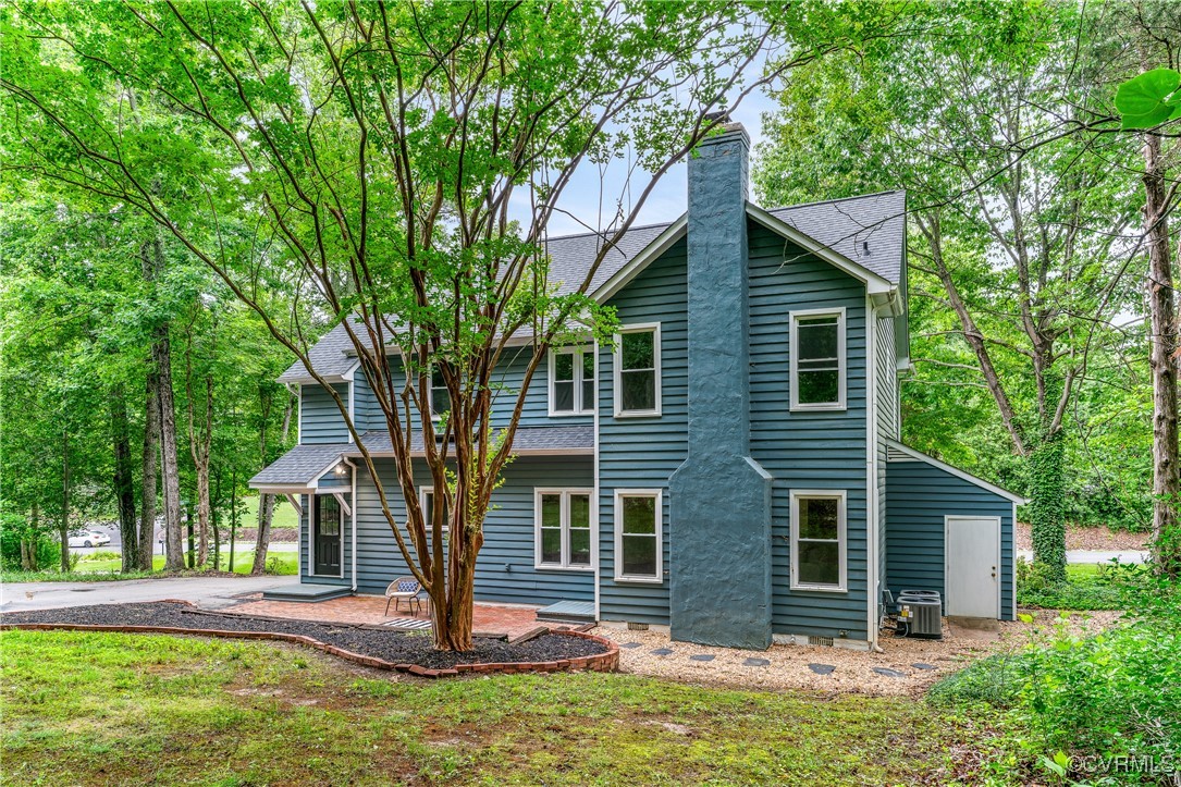 14270 Country Club Dr