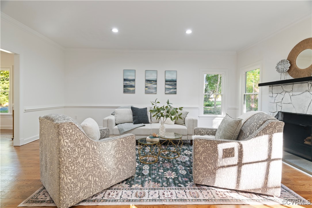 14270 Country Club Dr