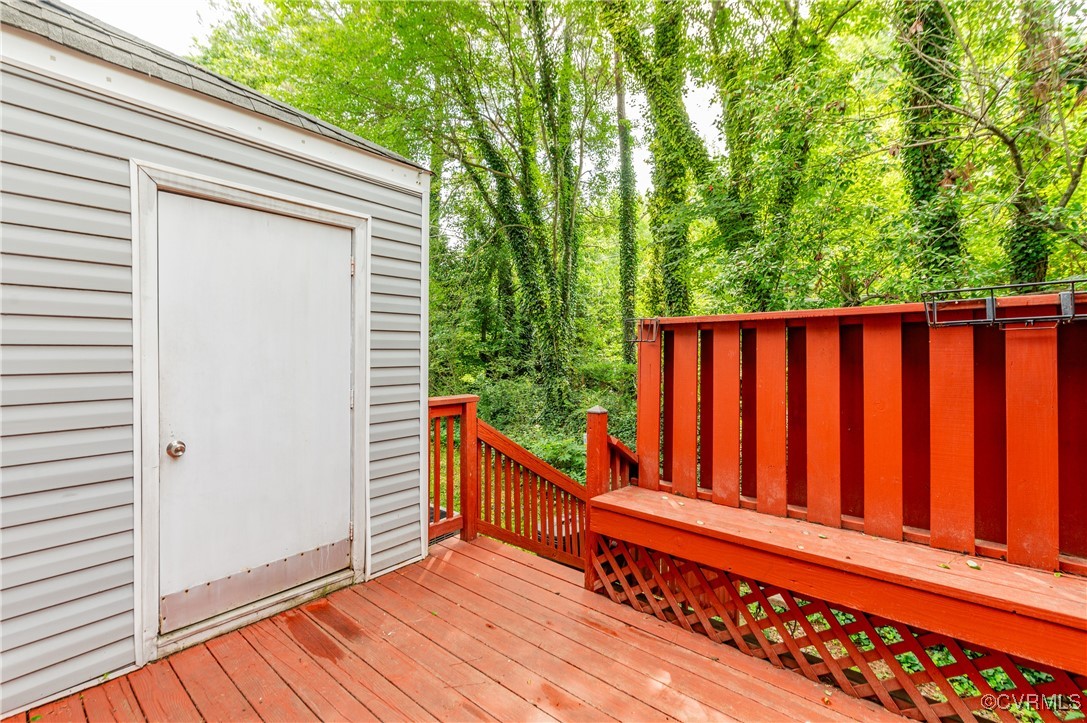 2103 Waters Mill Pt