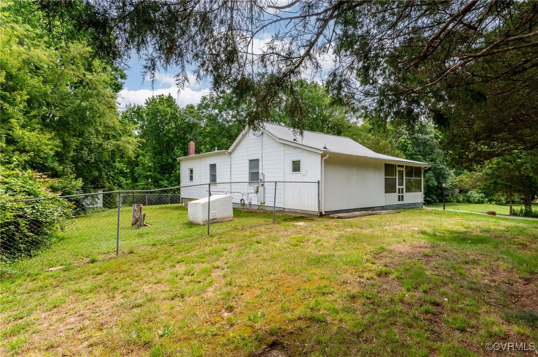 6111 Elko Rd