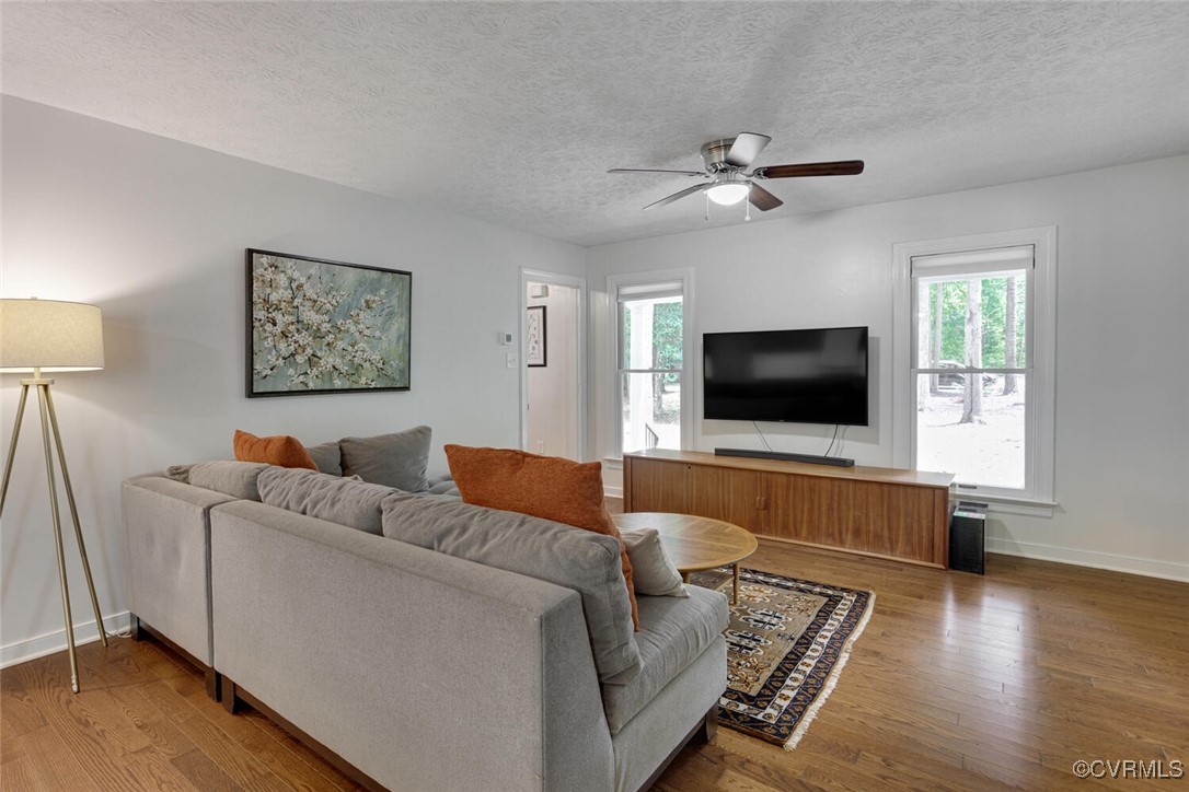 6216 Pine Slash Rd