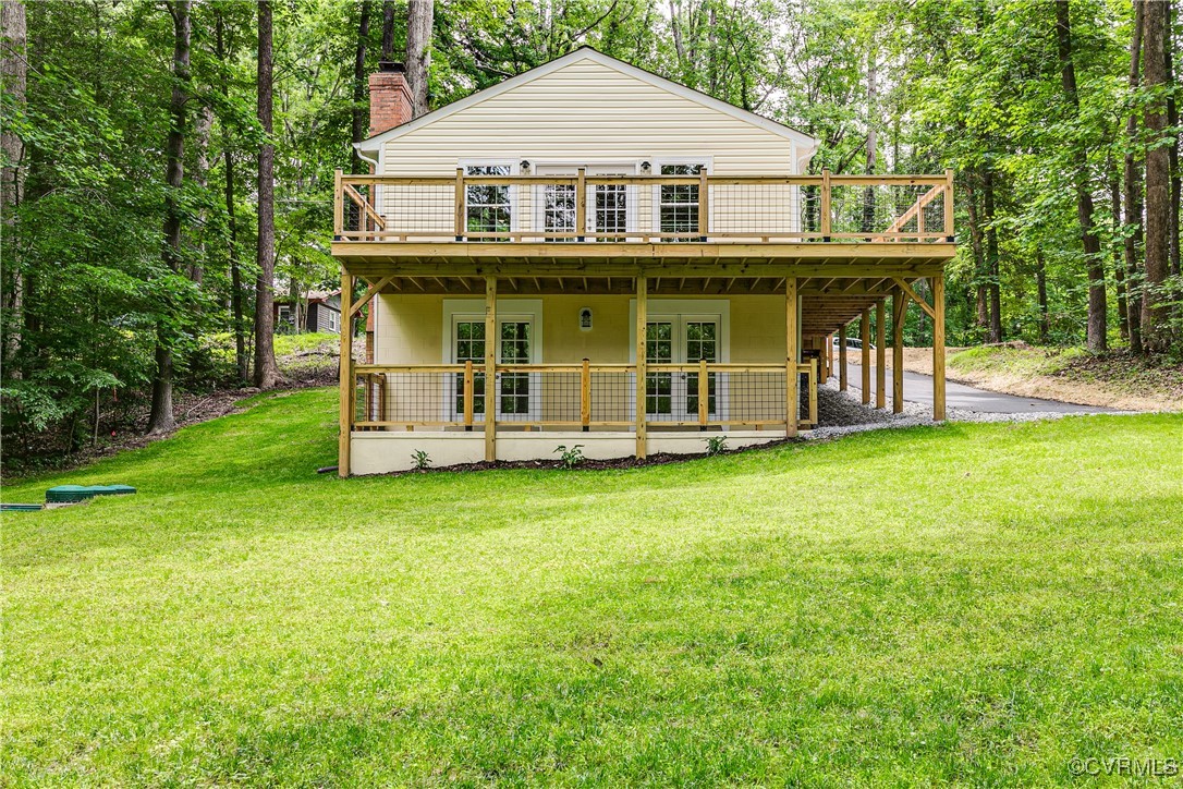 7416 Lakeshore Dr