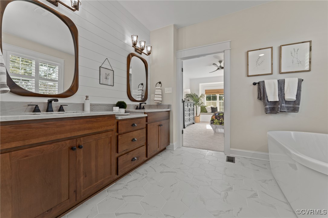 1327 Sparrows Song Dr