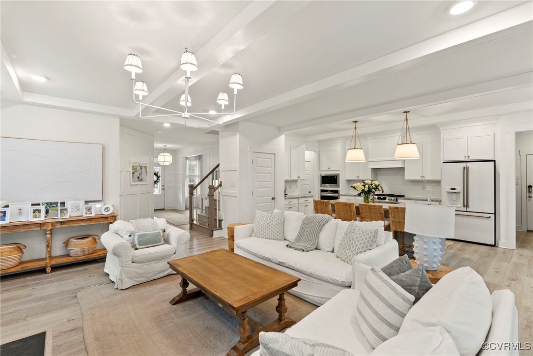 18207 Maple Summit Ct