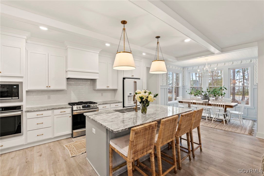 18207 Maple Summit Ct