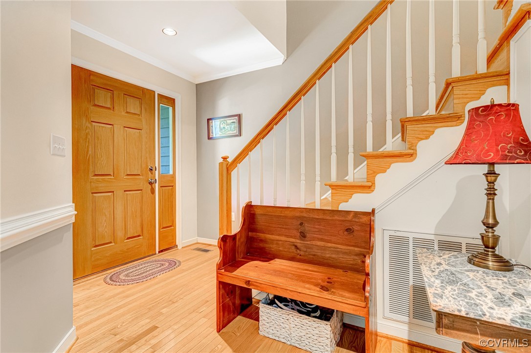 2704 Stingray Ct