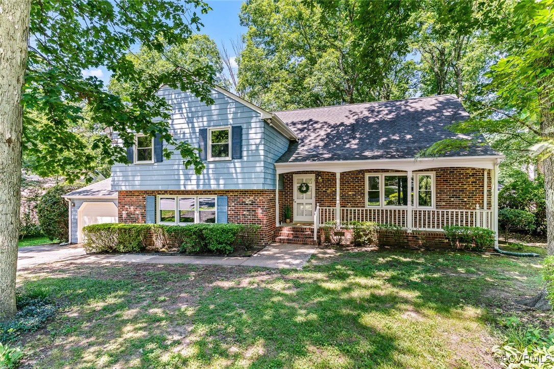 1502 Lothbury Ln