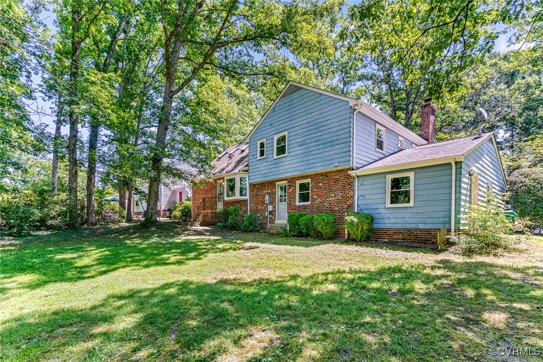 1502 Lothbury Ln