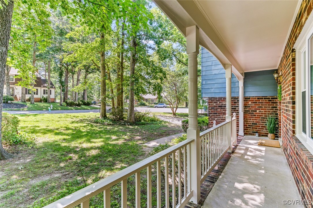 1502 Lothbury Ln