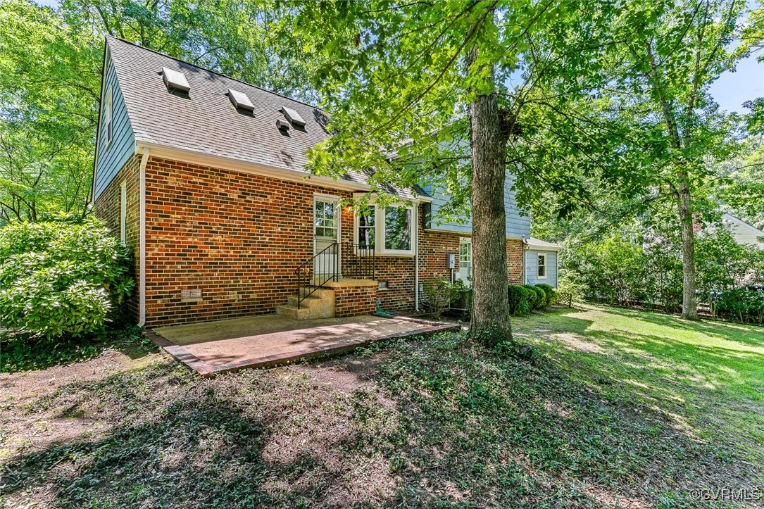 1502 Lothbury Ln