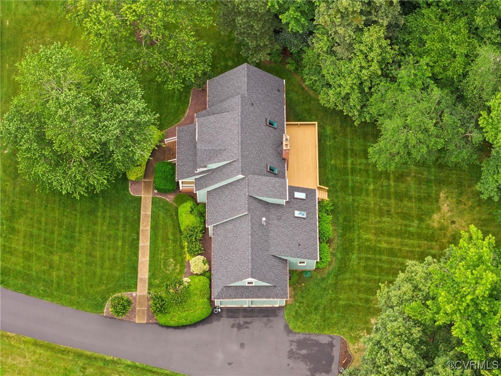 1203 Wesanne Ln
