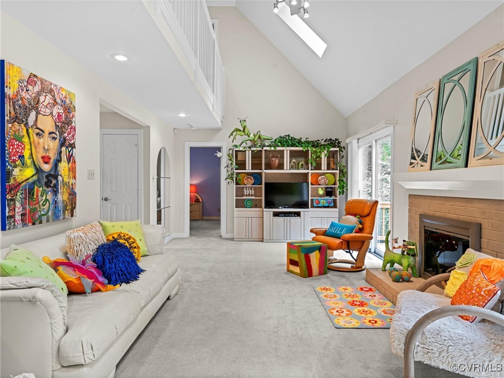 1203 Wesanne Ln