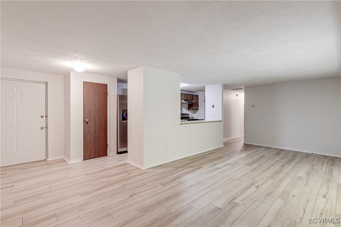 8404 Muldoon Ct Unit#4