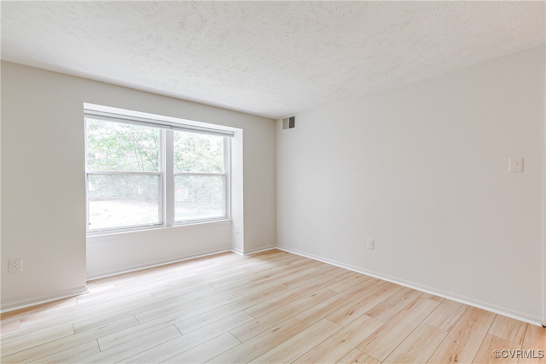 8404 Muldoon Ct Unit#4